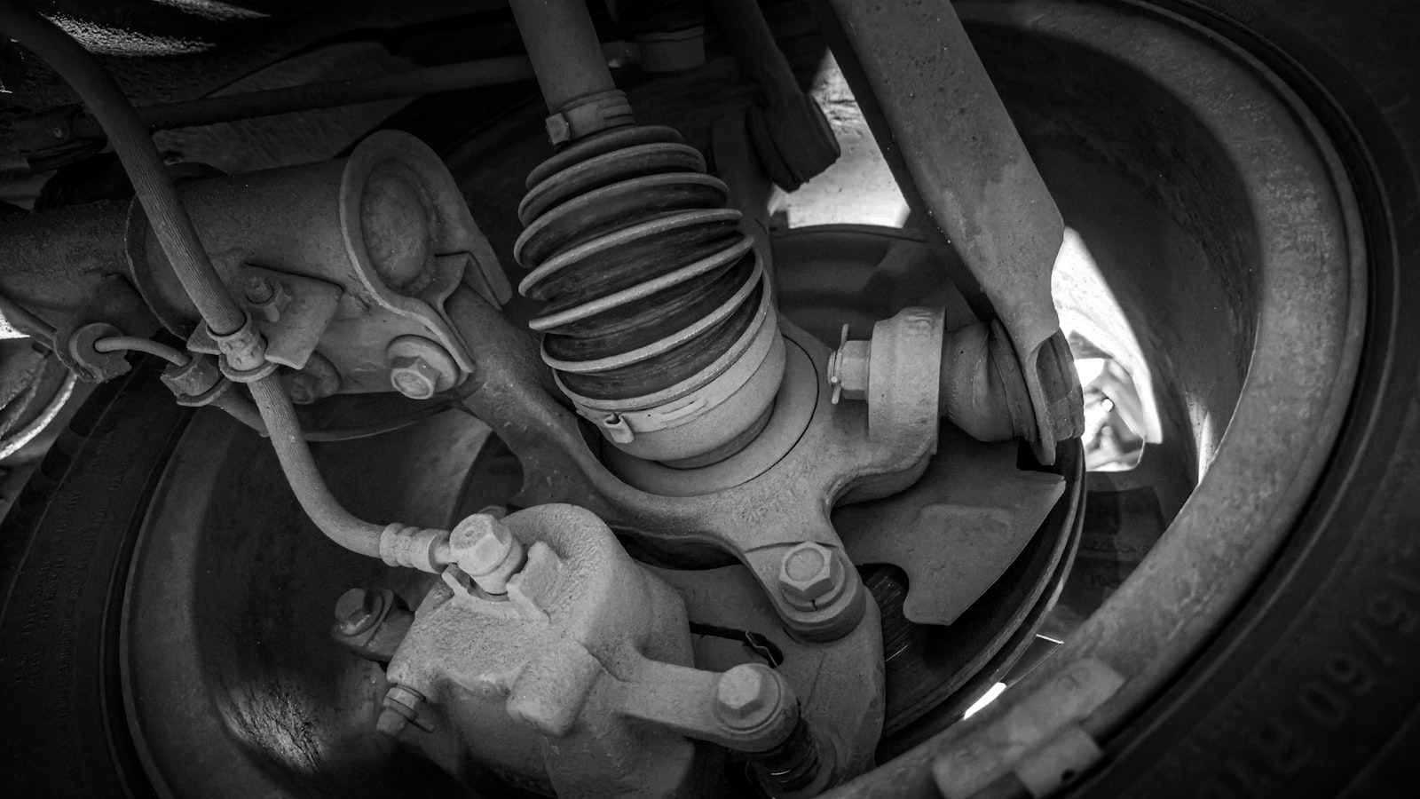 Ekspertiz paketleri için hazırlanan araç teslim alanı